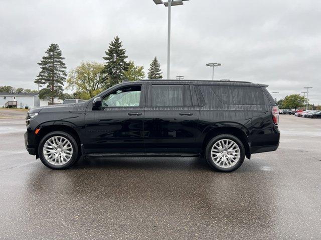 Photo of 2023 Black Chevrolet Suburban