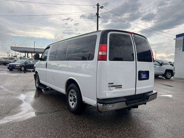 Photo of 2011 Summit White Chevrolet Express 1500