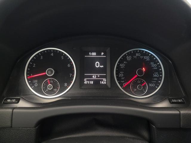 Photo of 2014 Night Blue Metallic Volkswagen Tiguan