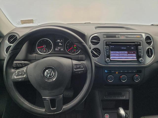 Photo of 2014 Night Blue Metallic Volkswagen Tiguan
