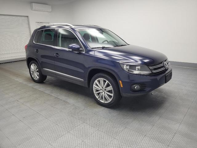 Photo of 2014 Night Blue Metallic Volkswagen Tiguan