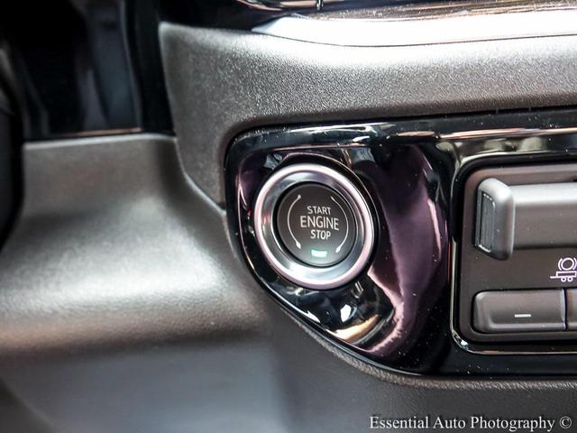 Photo of 2025 Summit White Chevrolet Silverado 1500