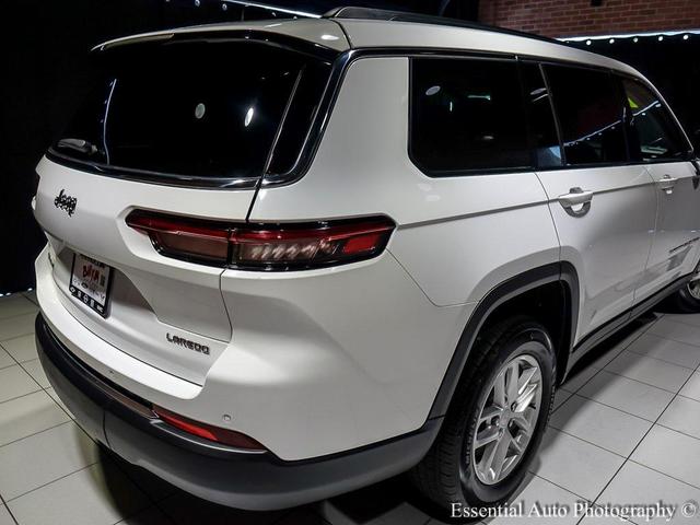 Photo of 2022 Bright White Clearcoat Jeep Grand Cherokee L