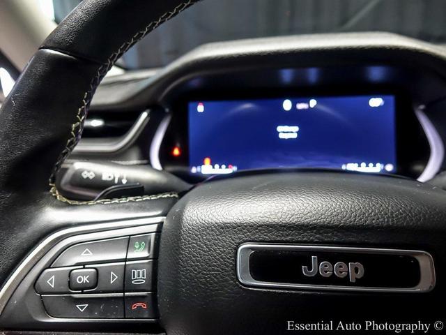 Photo of 2022 Bright White Clearcoat Jeep Grand Cherokee L
