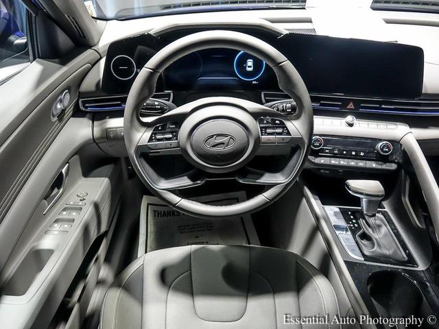 Photo of 2025 Intense Blue Hyundai ELANTRA