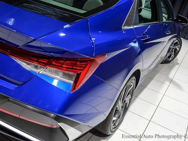 Photo of 2025 Intense Blue Hyundai ELANTRA