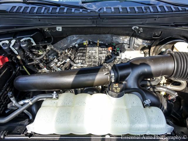Photo of 2021 Magnetic Metallic Ford Expedition