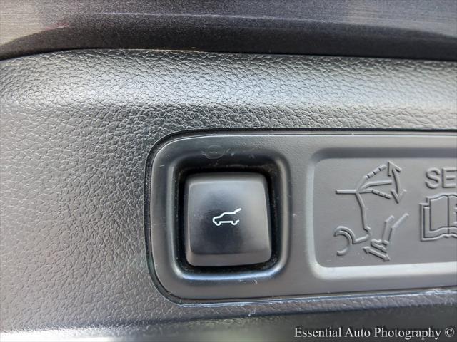 Photo of 2021 Magnetic Metallic Ford Expedition