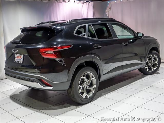 Photo of 2025 Mosaic Black Metallic Chevrolet Trax