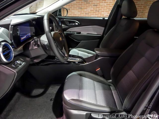 Photo of 2025 Mosaic Black Metallic Chevrolet Trax