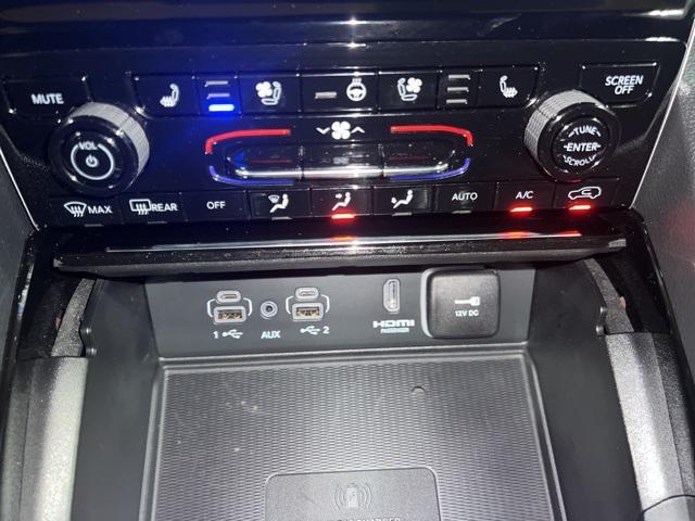 Photo of 2022 Bright White Clearcoat Jeep Grand Cherokee 4xe