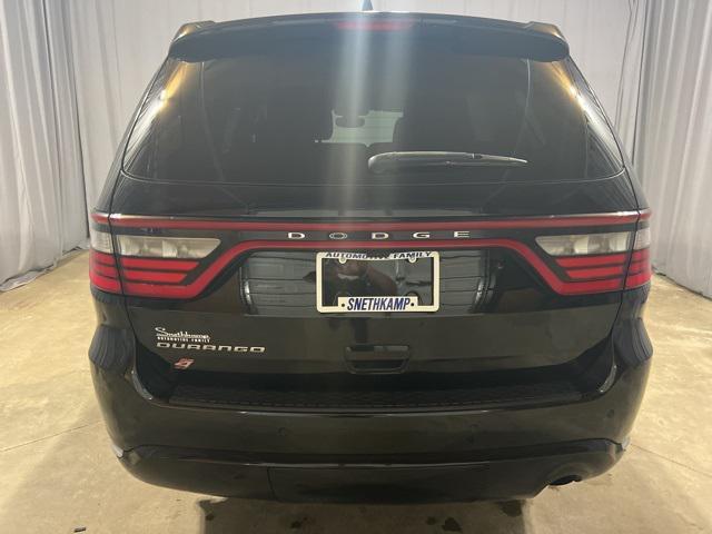 Photo of 2020 DB Black Crystal Clearcoat Dodge Durango