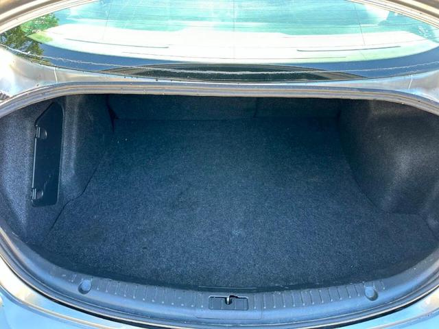 Photo of 2011 Liquid Silver Metallic Mazda Mazda3