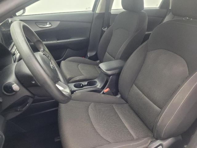 Photo of 2019 Aurora Black Kia Forte