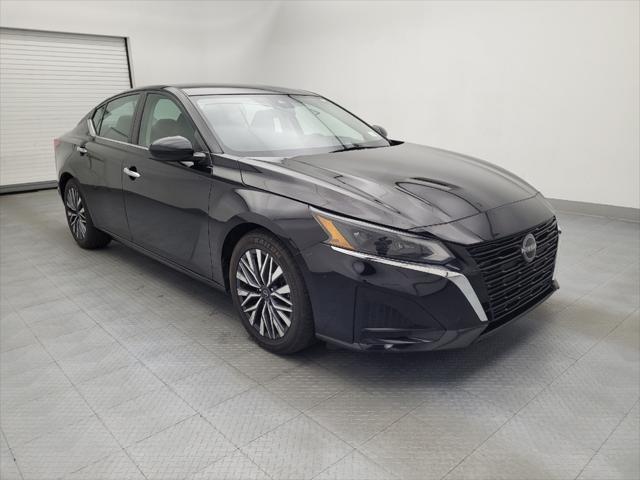 Photo of 2023 Super Black Nissan Altima
