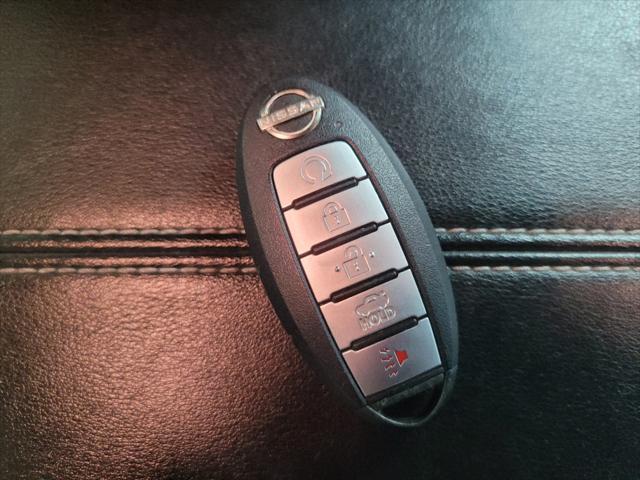 Photo of 2023 Super Black Nissan Altima