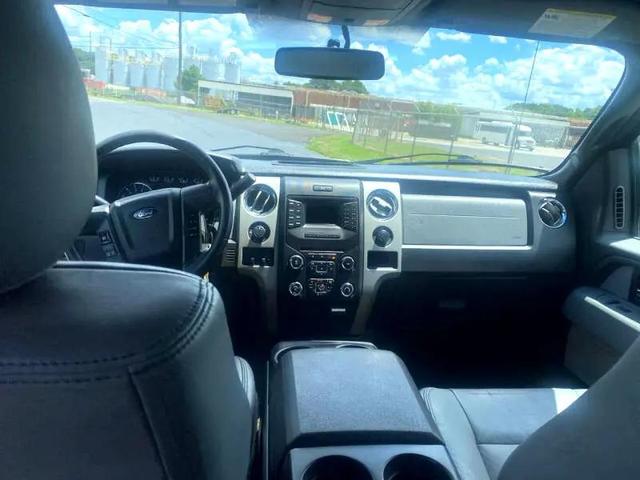 Photo of 2014 Tuxedo Black Metallic Ford F-150