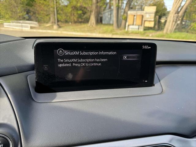 Photo of 2022 Jet Black Mica Mazda CX-9