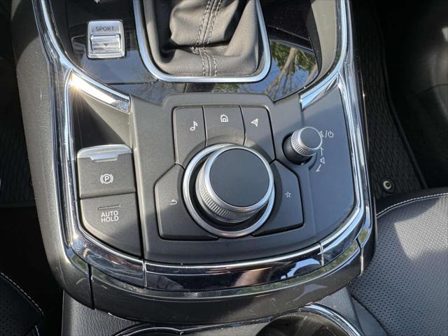 Photo of 2022 Jet Black Mica Mazda CX-9