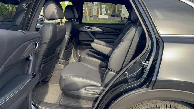 Photo of 2022 Jet Black Mica Mazda CX-9