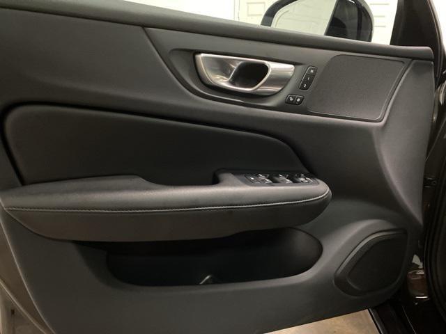 Photo of 2025 Platinum Grey Metallic Volvo S60