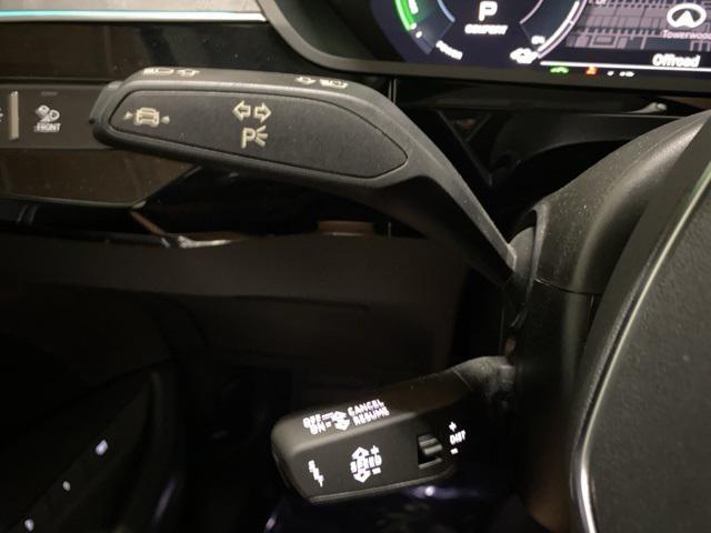 Photo of 2021 Black Metallic Audi e-tron Sportback