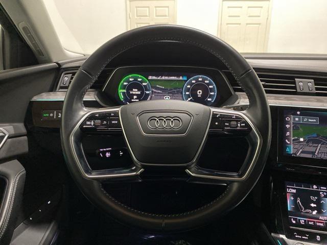 Photo of 2021 Black Metallic Audi e-tron Sportback