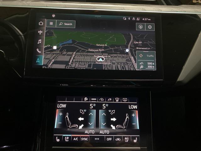 Photo of 2021 Black Metallic Audi e-tron Sportback