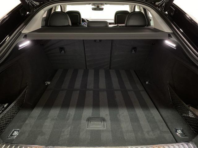 Photo of 2021 Black Metallic Audi e-tron Sportback