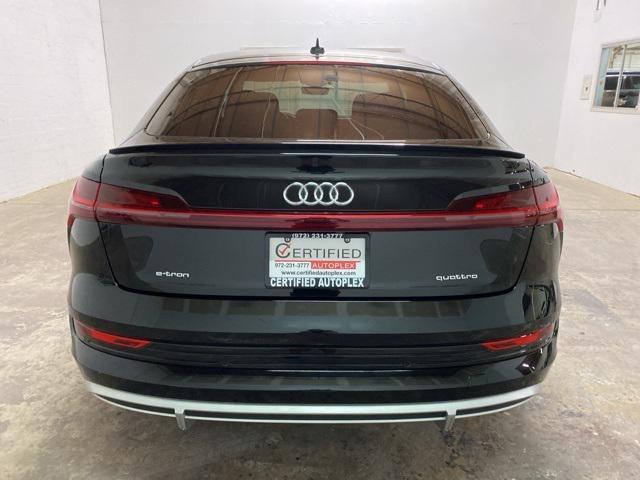Photo of 2021 Black Metallic Audi e-tron Sportback