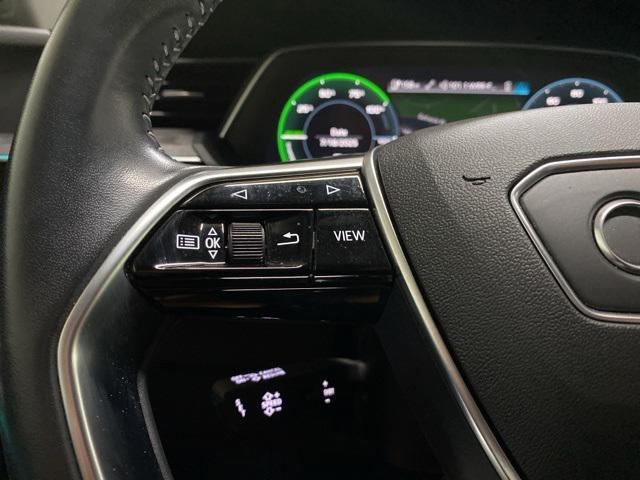 Photo of 2021 Black Metallic Audi e-tron Sportback
