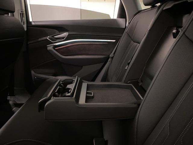 Photo of 2021 Black Metallic Audi e-tron Sportback
