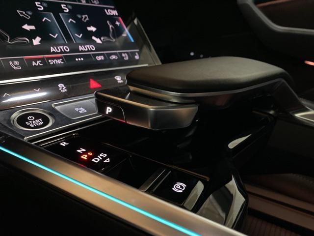 Photo of 2021 Black Metallic Audi e-tron Sportback