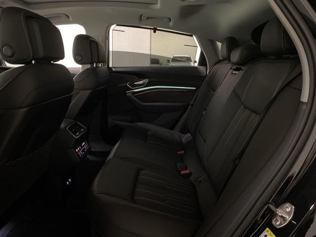 Photo of 2021 Black Metallic Audi e-tron Sportback