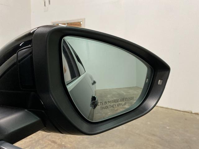 Photo of 2021 Black Metallic Audi e-tron Sportback