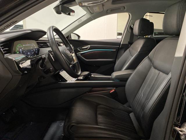 Photo of 2021 Black Metallic Audi e-tron Sportback
