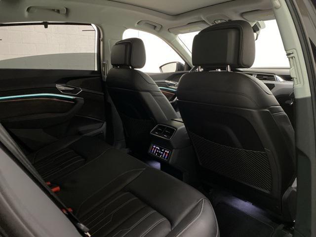 Photo of 2021 Black Metallic Audi e-tron Sportback