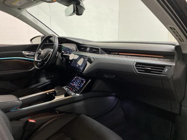 Photo of 2021 Black Metallic Audi e-tron Sportback