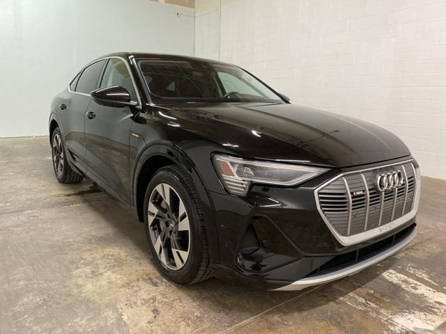 Photo of 2021 Black Metallic Audi e-tron Sportback