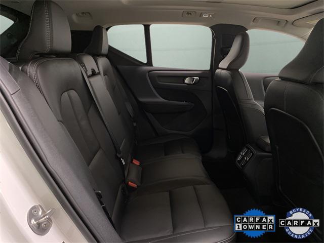 Photo of 2025 Crystal White Pearl Volvo XC40