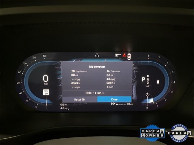 Photo of 2025 Crystal White Pearl Volvo XC40