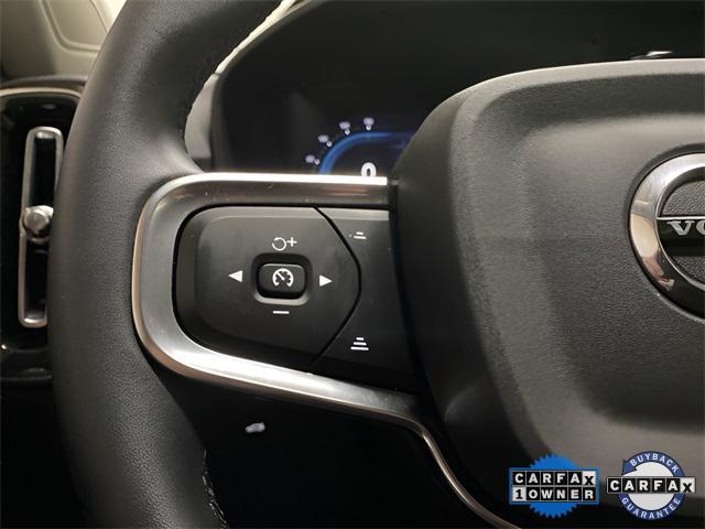Photo of 2025 Crystal White Pearl Volvo XC40