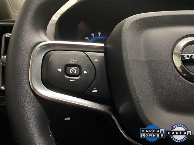 Photo of 2025 Crystal White Pearl Volvo XC40