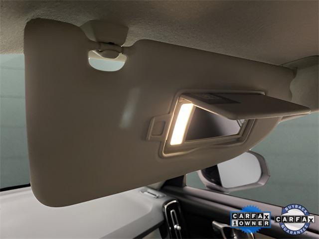 Photo of 2025 Crystal White Pearl Volvo XC40