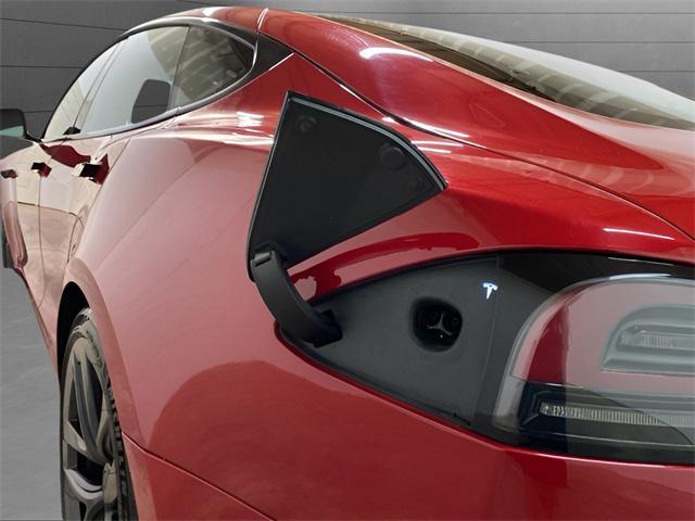 Photo of 2022 Red Multi-Coat Tesla Model S