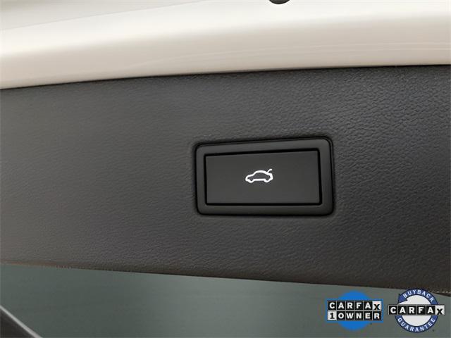 Photo of 2024 Pure White Volkswagen Tiguan