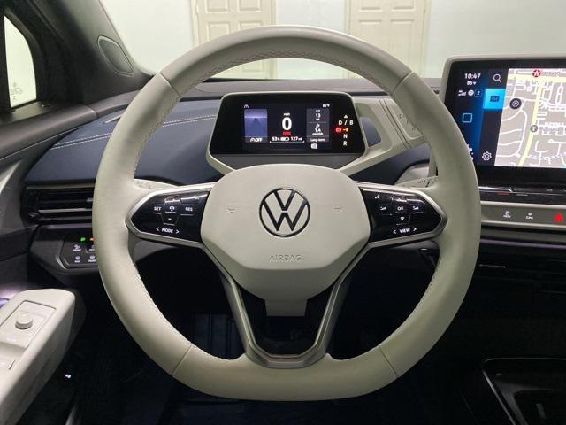 Photo of 2023 Pure Gray Volkswagen ID.4