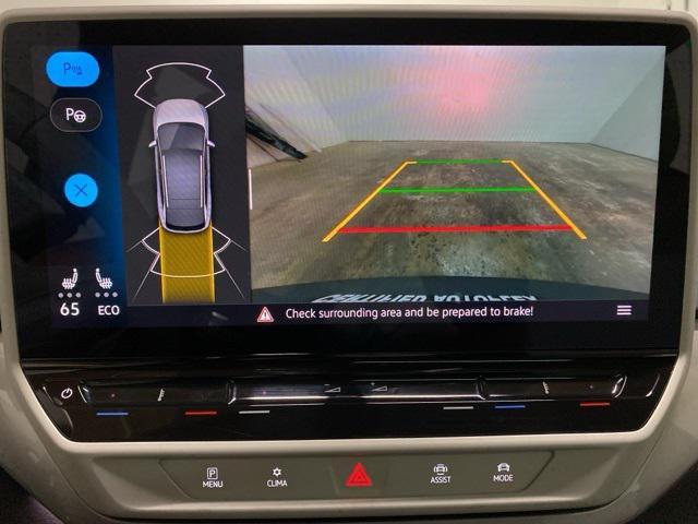 Photo of 2023 Pure Gray Volkswagen ID.4