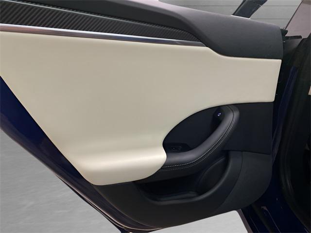 Photo of 2022 Deep Blue Metallic Tesla Model S