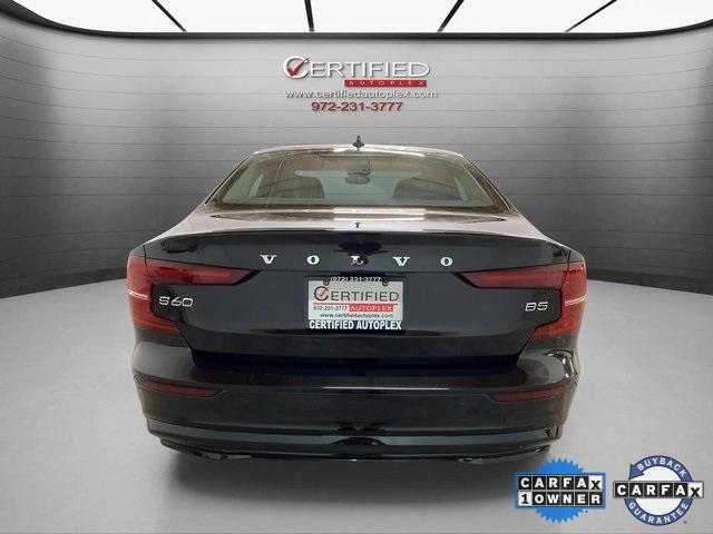 Photo of 2025 Onyx Black Metallic Volvo S60
